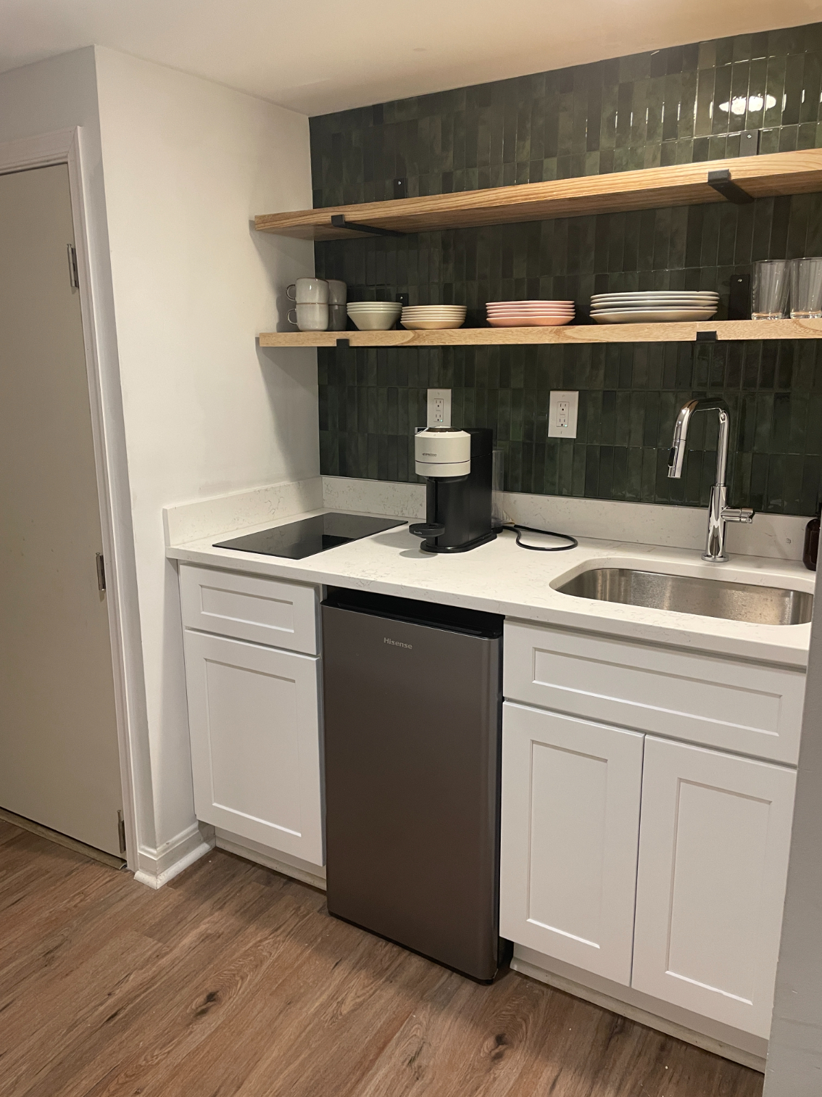 Cozy, Walkable One Bedroom in Petworth - Photo 4