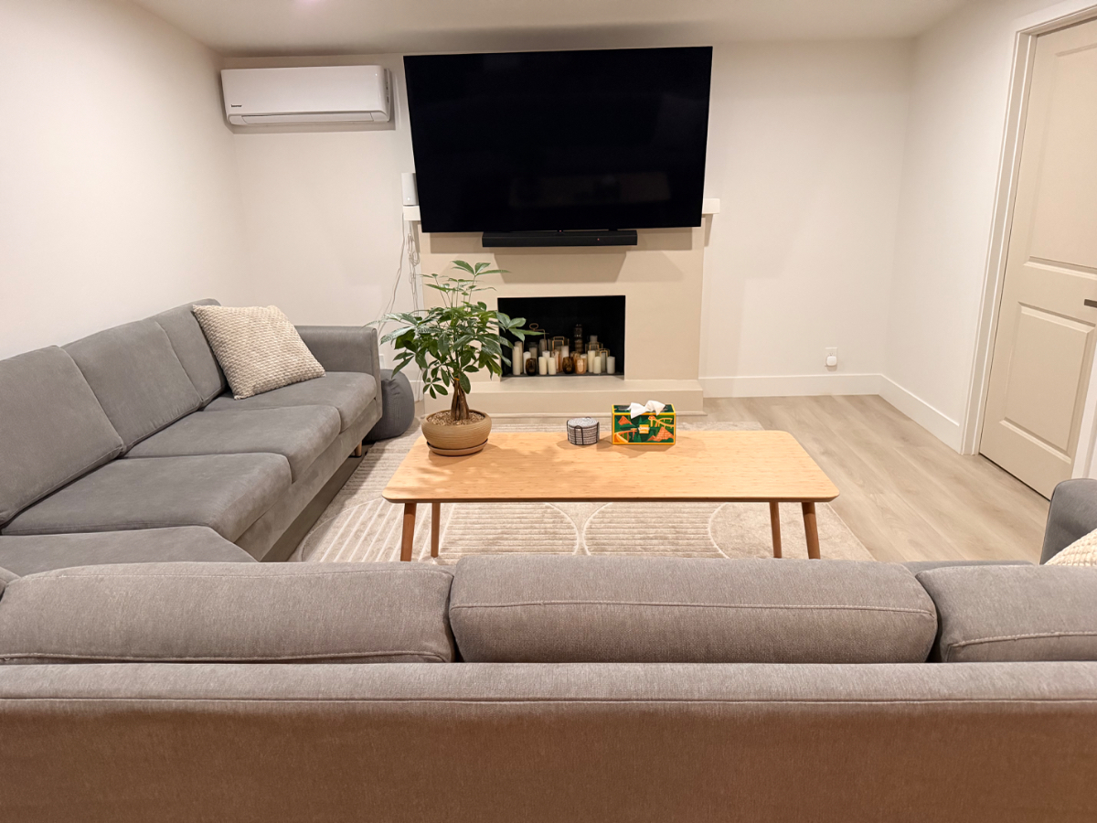 Furnished one bedroom with shared bath. Safe and quiet neighborhood with access to trolley - Photo 3