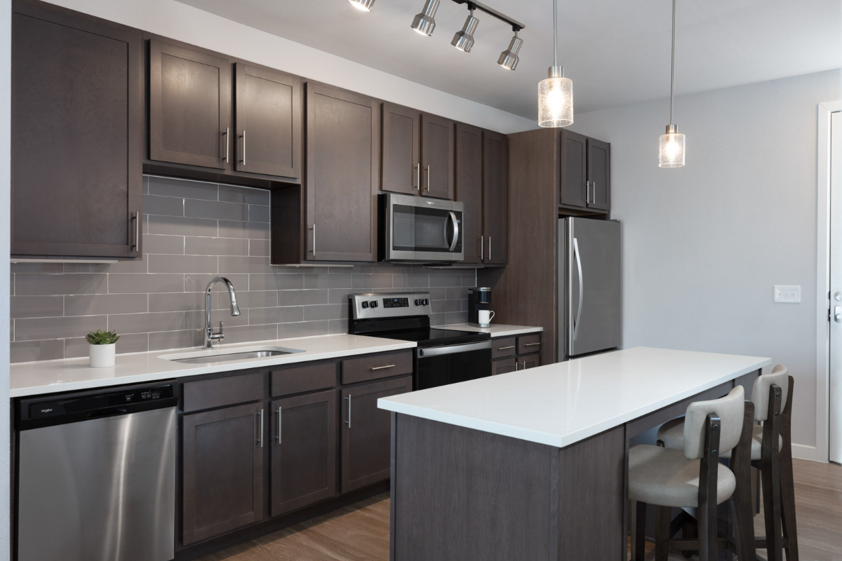 Austin North Lamar Flexible Stay Furnished Apartments - Photo 11