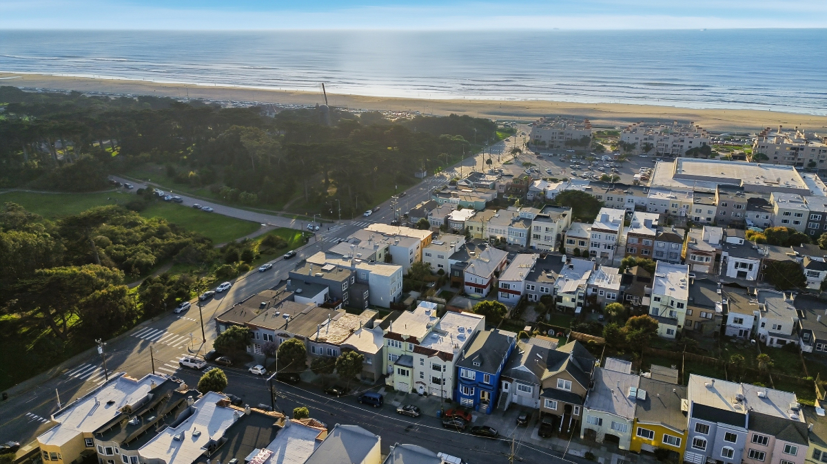 Studio Ocean Beach (unit 2B) - Photo 4