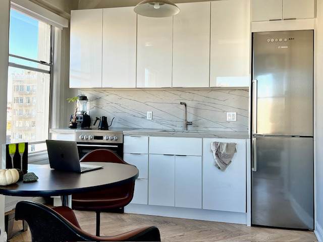 Sunny Urban Luxury Studio with View - Downtown San Francsico - Photo 2