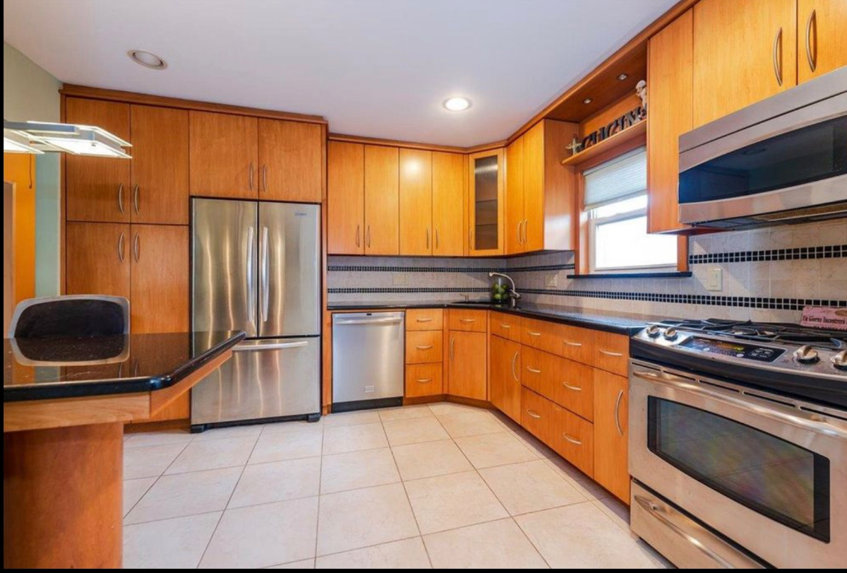 Fresh Meadows - Beautiful and Sunny  3bd 2bath all new furnishings - Photo 4