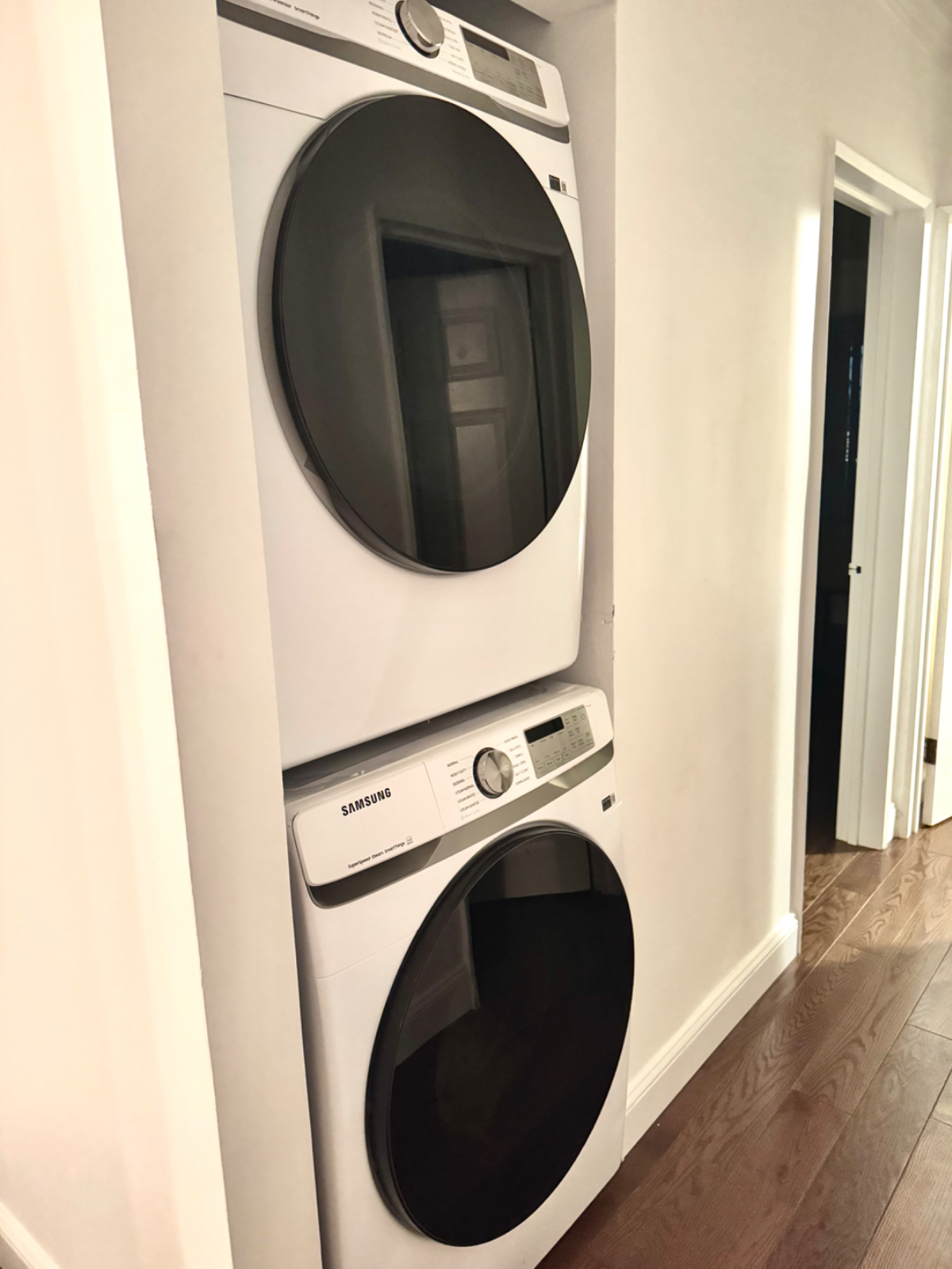 Fresh Meadows - Beautiful and Sunny  3bd 2bath all new furnishings - Photo 8