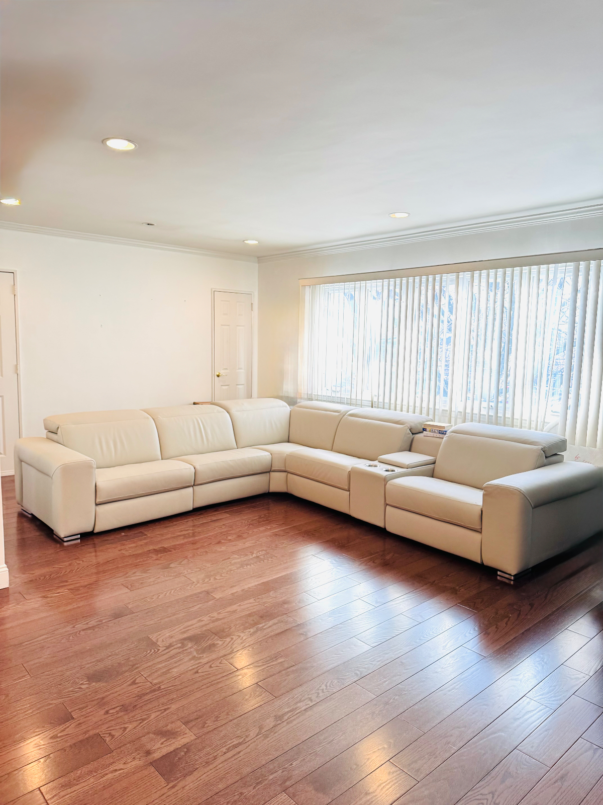 Fresh Meadows - Beautiful and Sunny  3bd 2bath all new furnishings - Photo 9