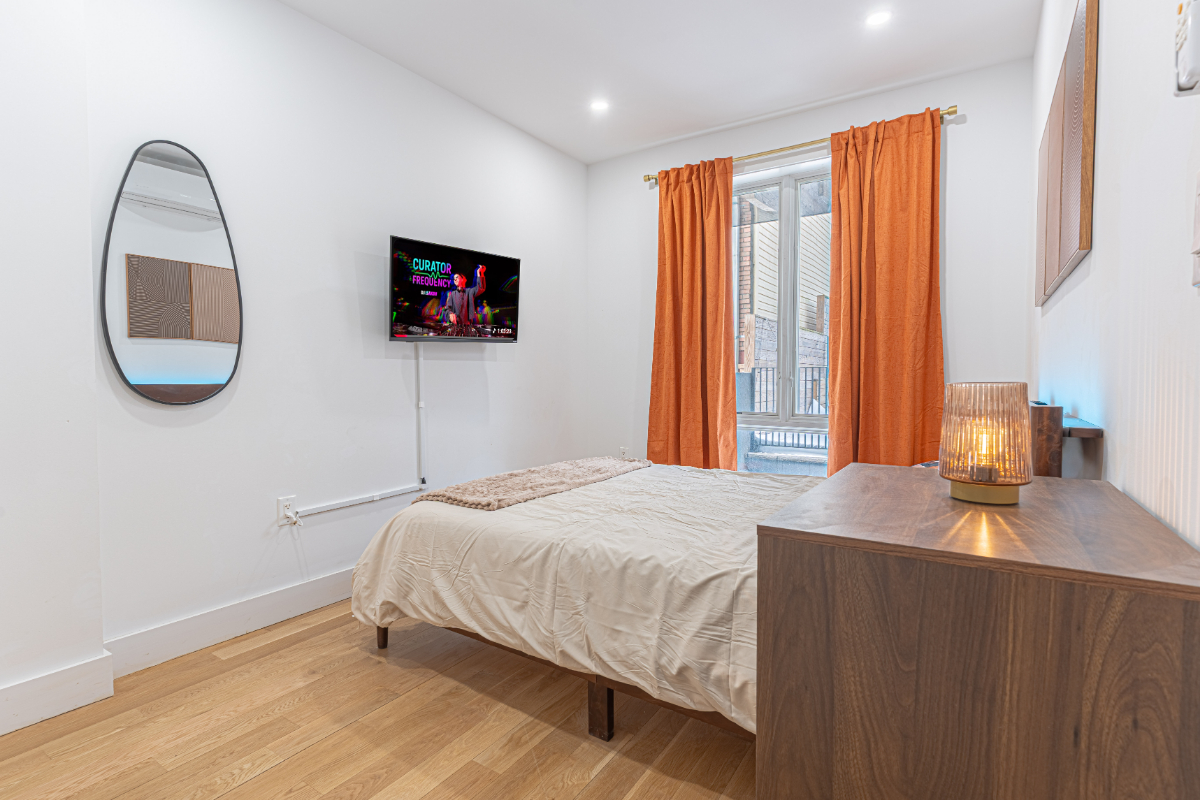 Modern Duplex Escape - Photo 1