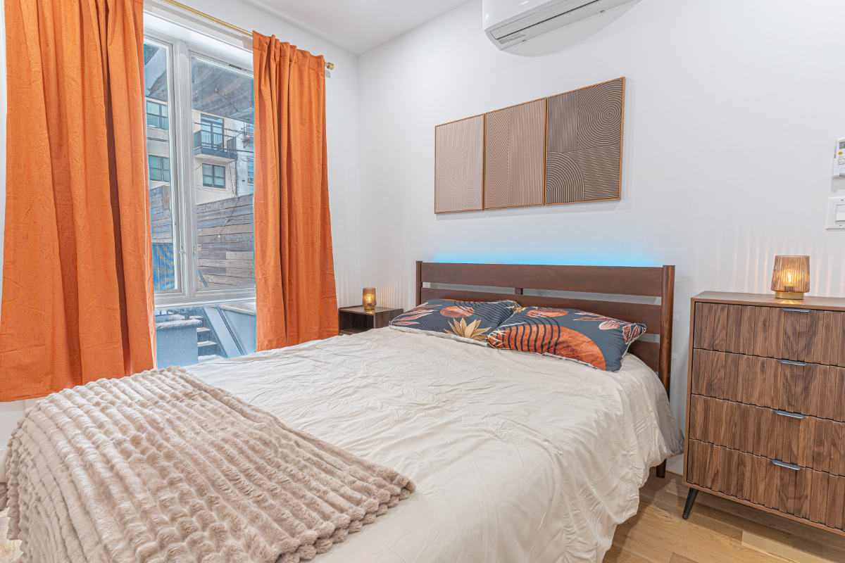 Modern Duplex Escape - Photo 2
