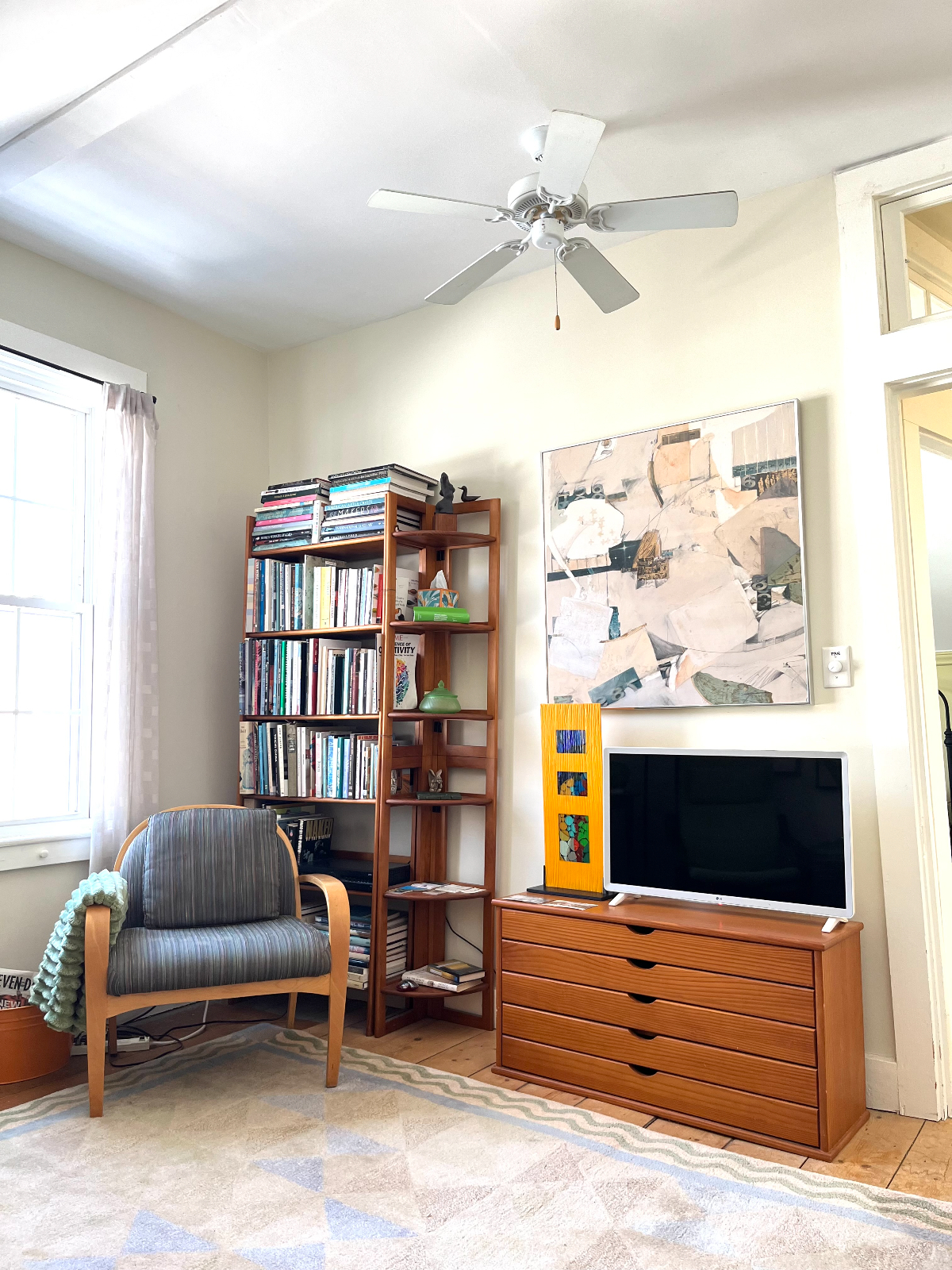 Downtown Vergennes, Vt., Light and Art-Filled Cozy Apartment - Photo 4