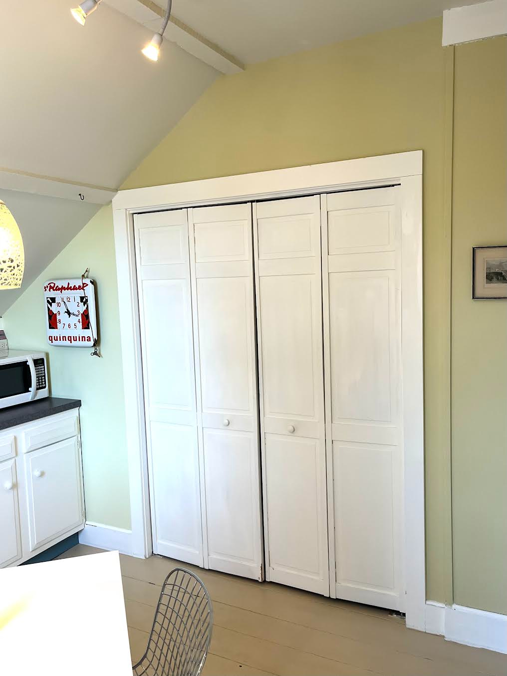 Downtown Vergennes, Vt., Light and Art-Filled Cozy Apartment - Photo 12