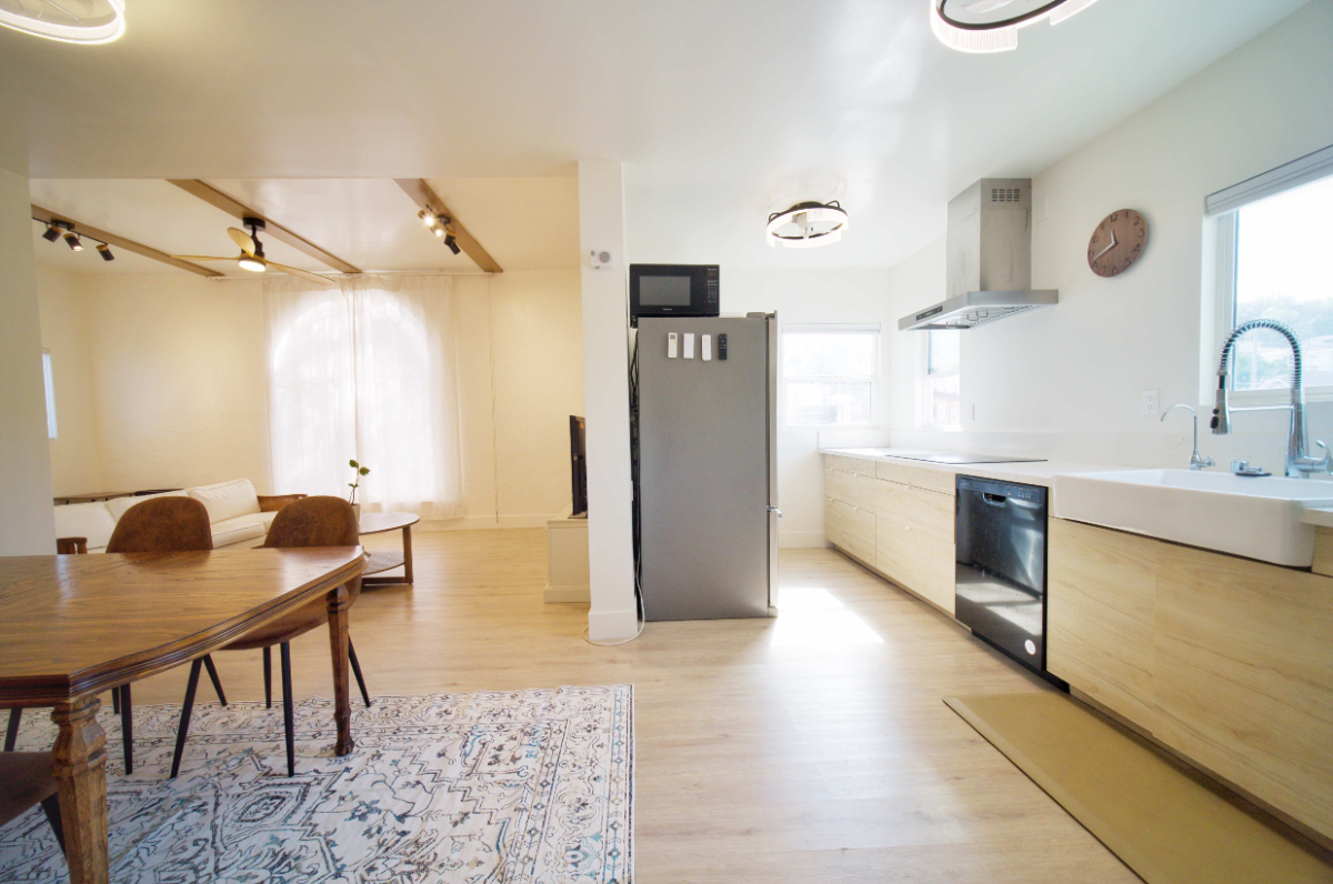 Move-In Ready Beautiful Spanish-style 1 bedroom, 1 bath home, Quiet, Private, Move-In Ready - Photo 6