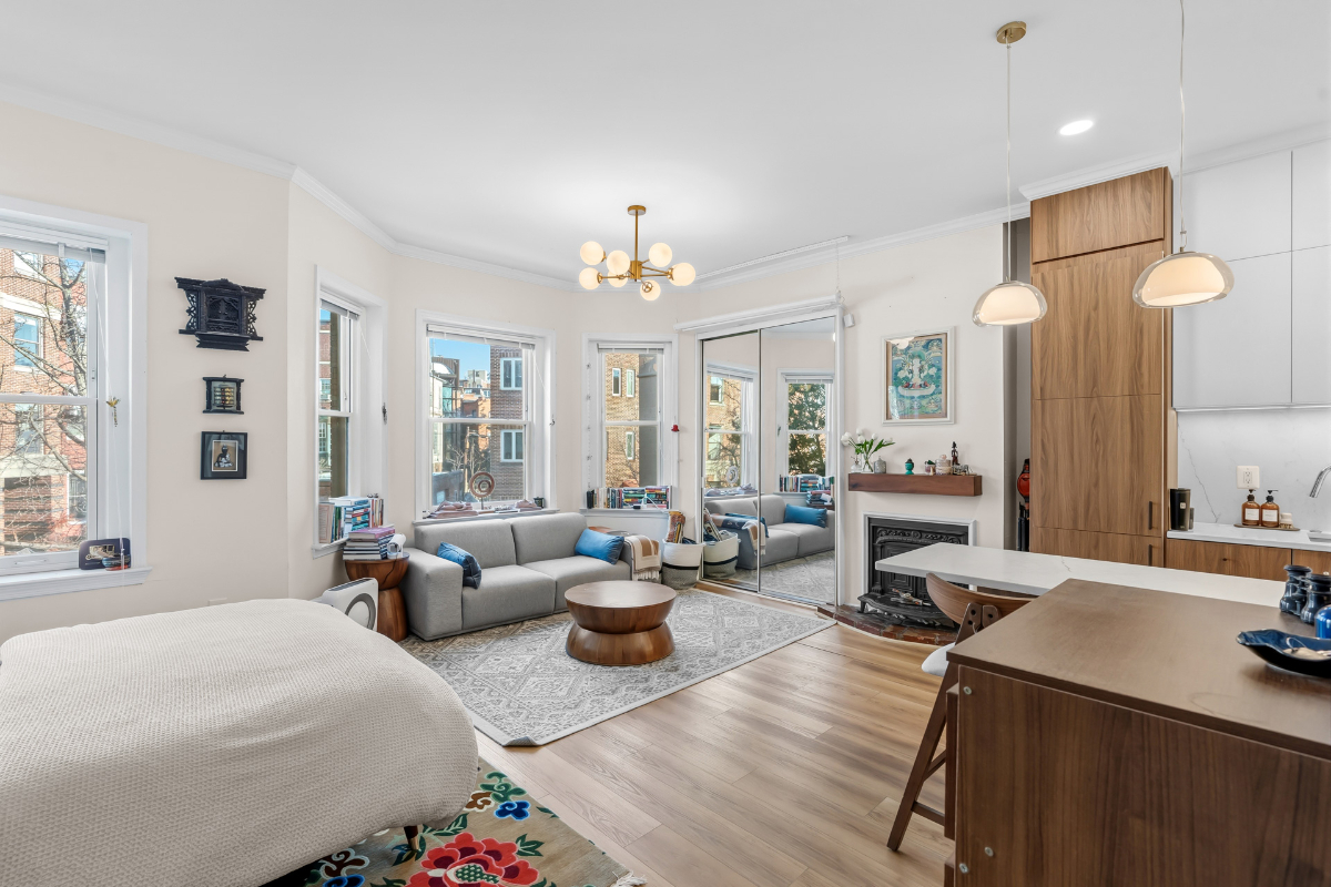 Bright Boutique Studio in Dupont Circle - Photo 2