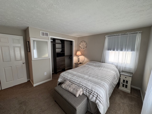 Comfy updated home away from home  Rochester (Greece) NY - Photo 12