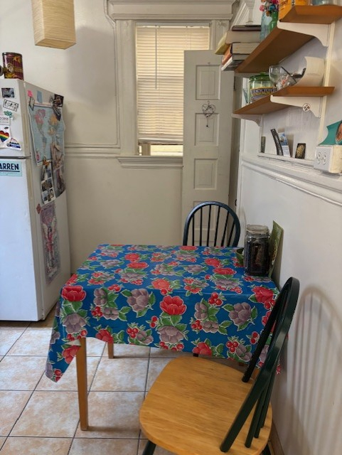 Sunny, Furnished Room in Charming Mission Victorian Apt - Available February 1st - Photo 6