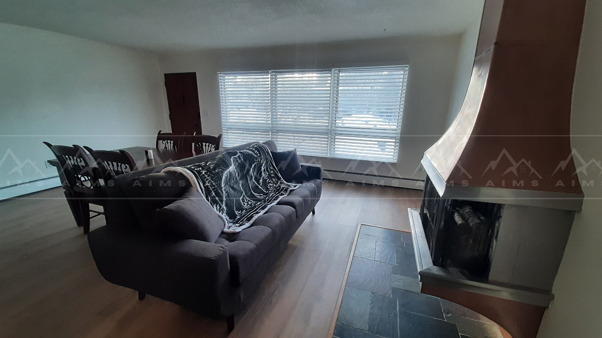 The Professional's Pad -- A - Photo 2