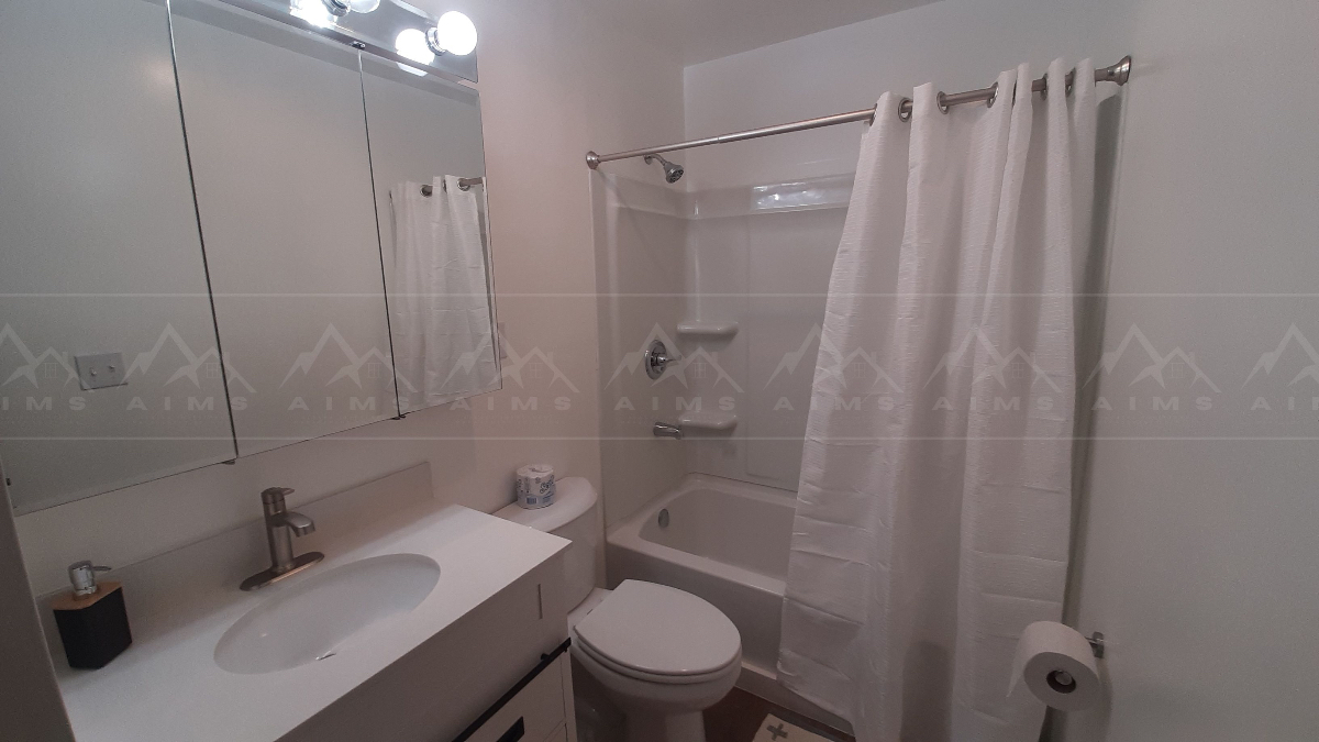 The Professional's Pad -- A - Photo 7
