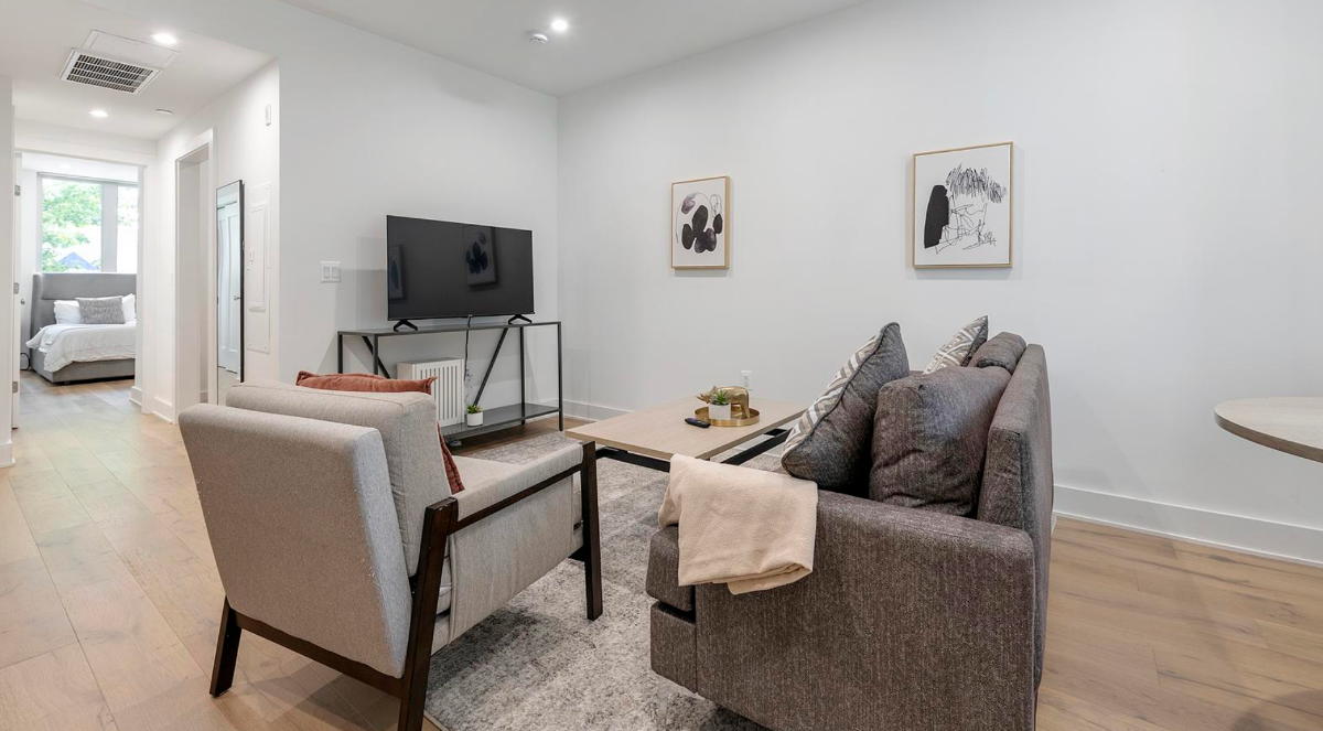 Spacious 1BD w/ Den Minutes from Potomac Ave Metro - Photo 5