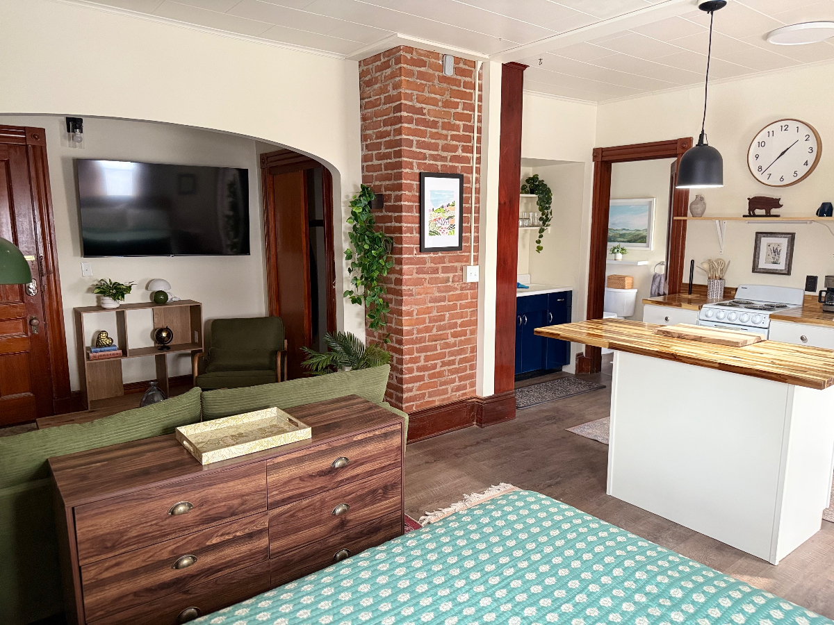 The Brick Pearl Studio - Photo 9