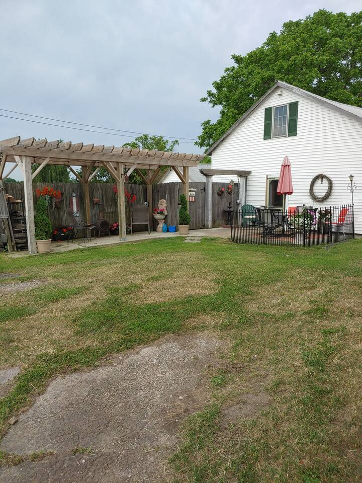 Park Edge Getaway - Photo 9