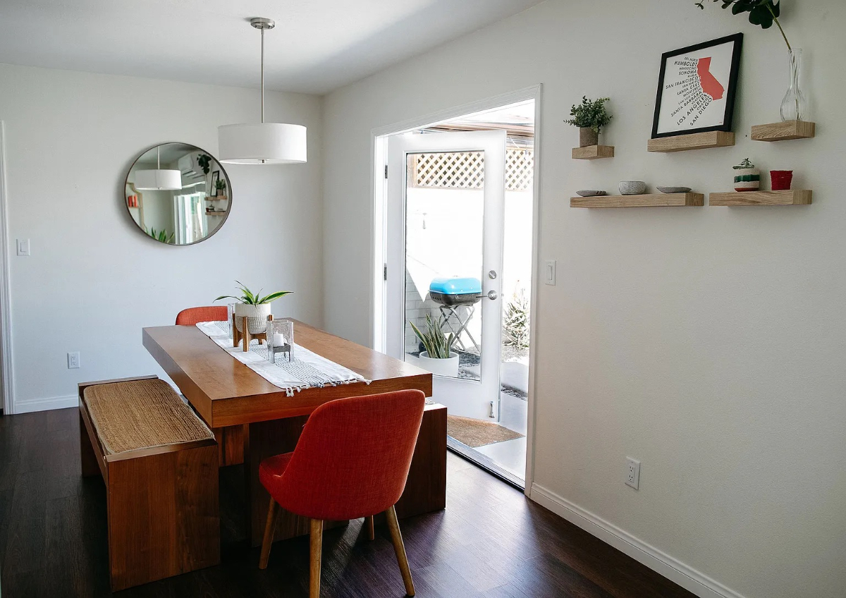 Sunny Property in Beautiful Residential Neighborhood - Photo 4