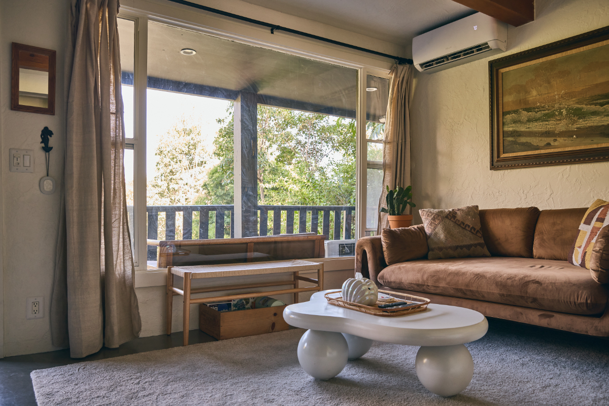Quiet, private Hollywood Hills retreat with views - Photo 4