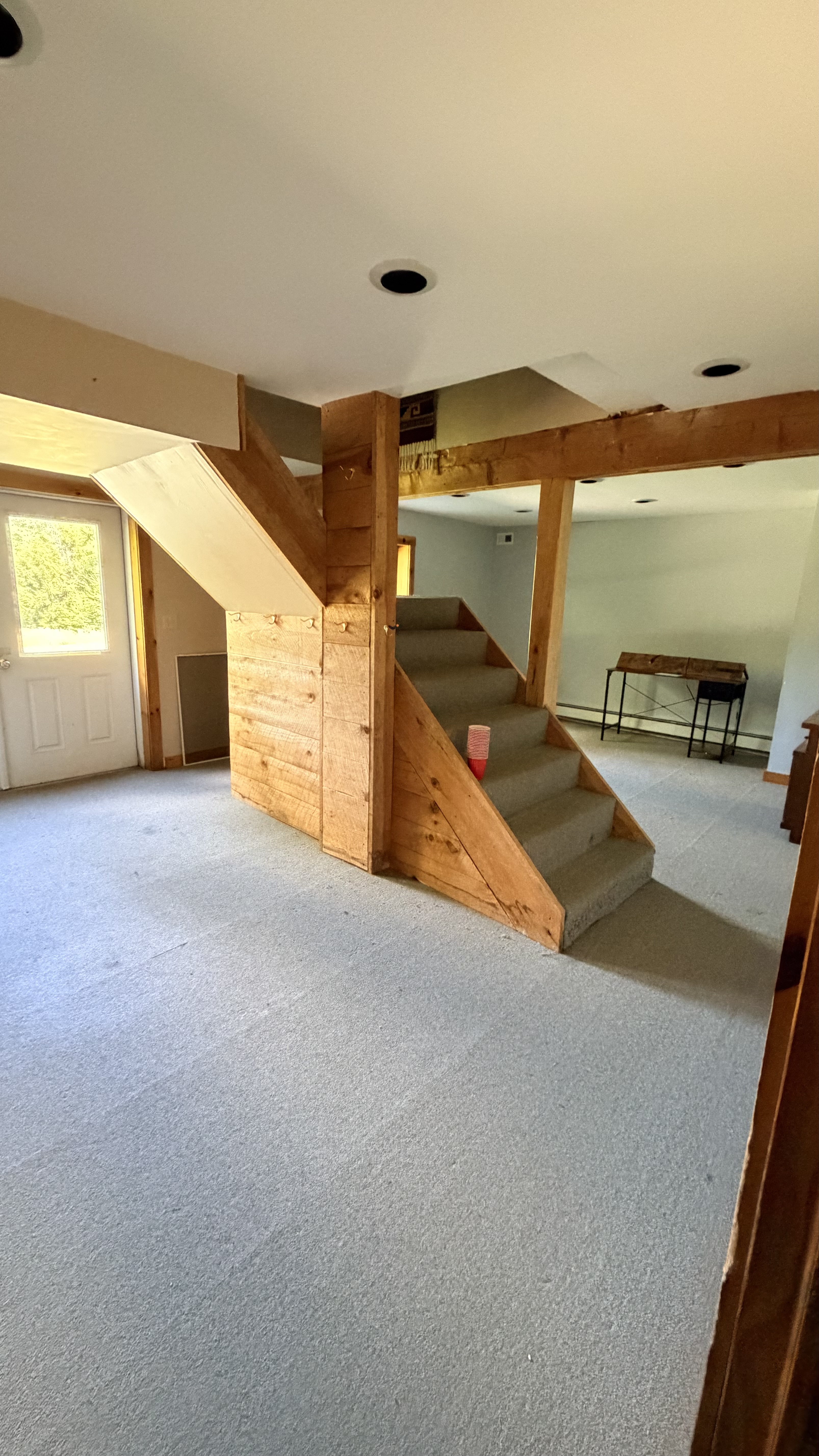 Homey large bedroom - Photo 5
