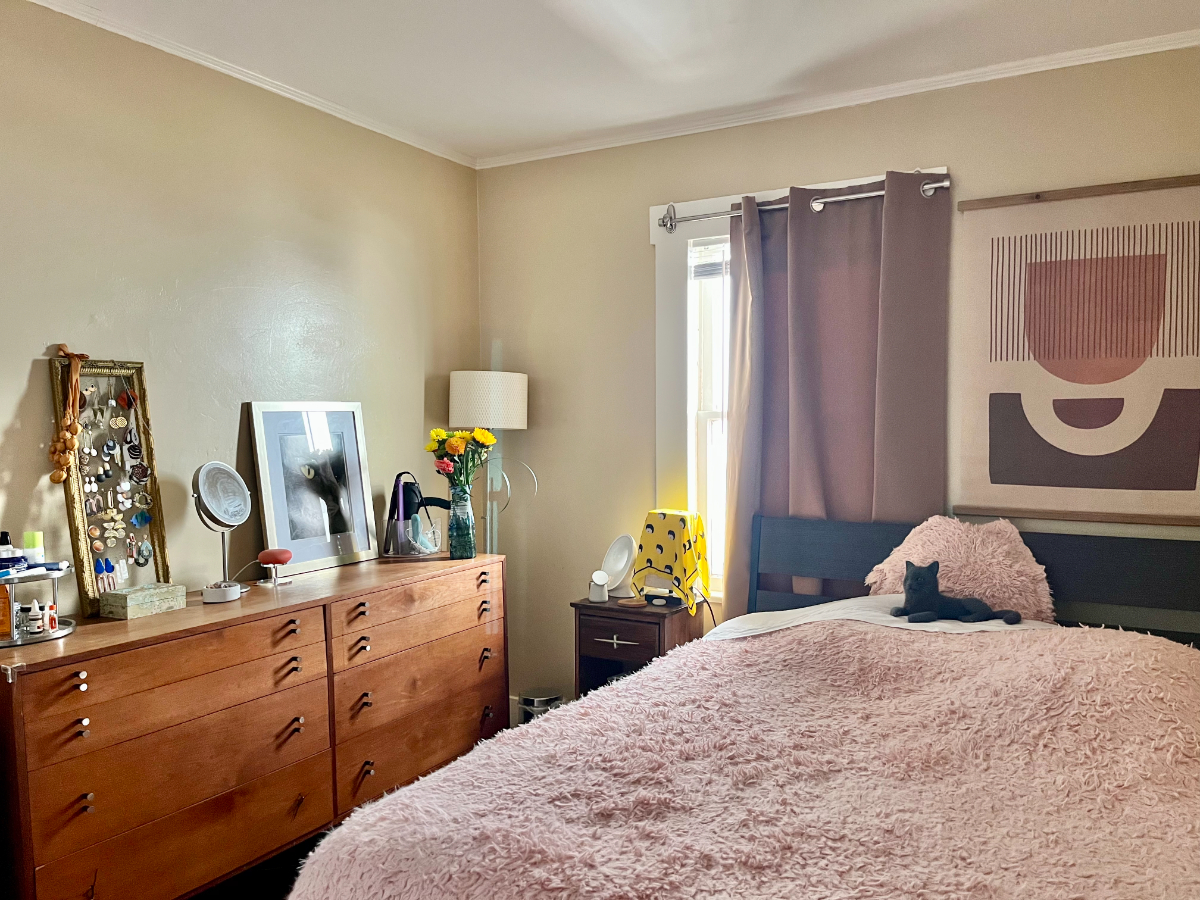 Beautiful room in a house-like apartment in central San Diego - Photo 5