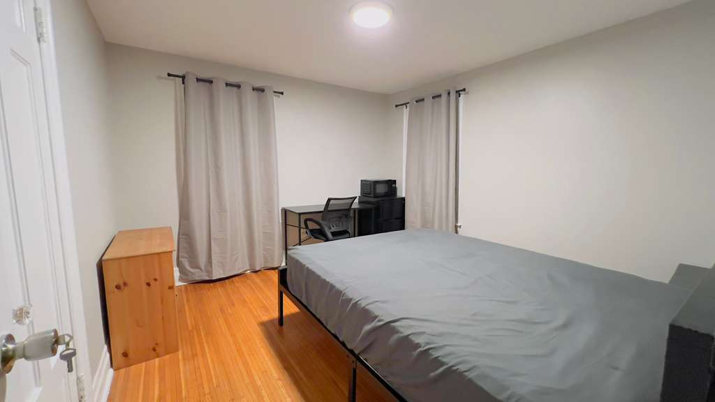 Fully Furnished Executive Rental in Pittsford. Move-In Ready. - Photo 6