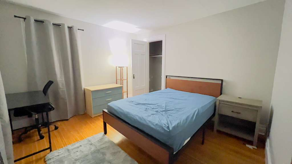 Fully Furnished Executive Rental in Pittsford. Move-In Ready. - Photo 8
