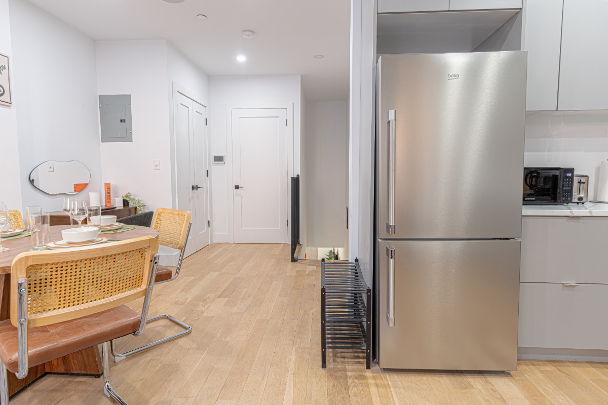 Bright Studio Duplex w/ Backyard & W/D - Photo 5