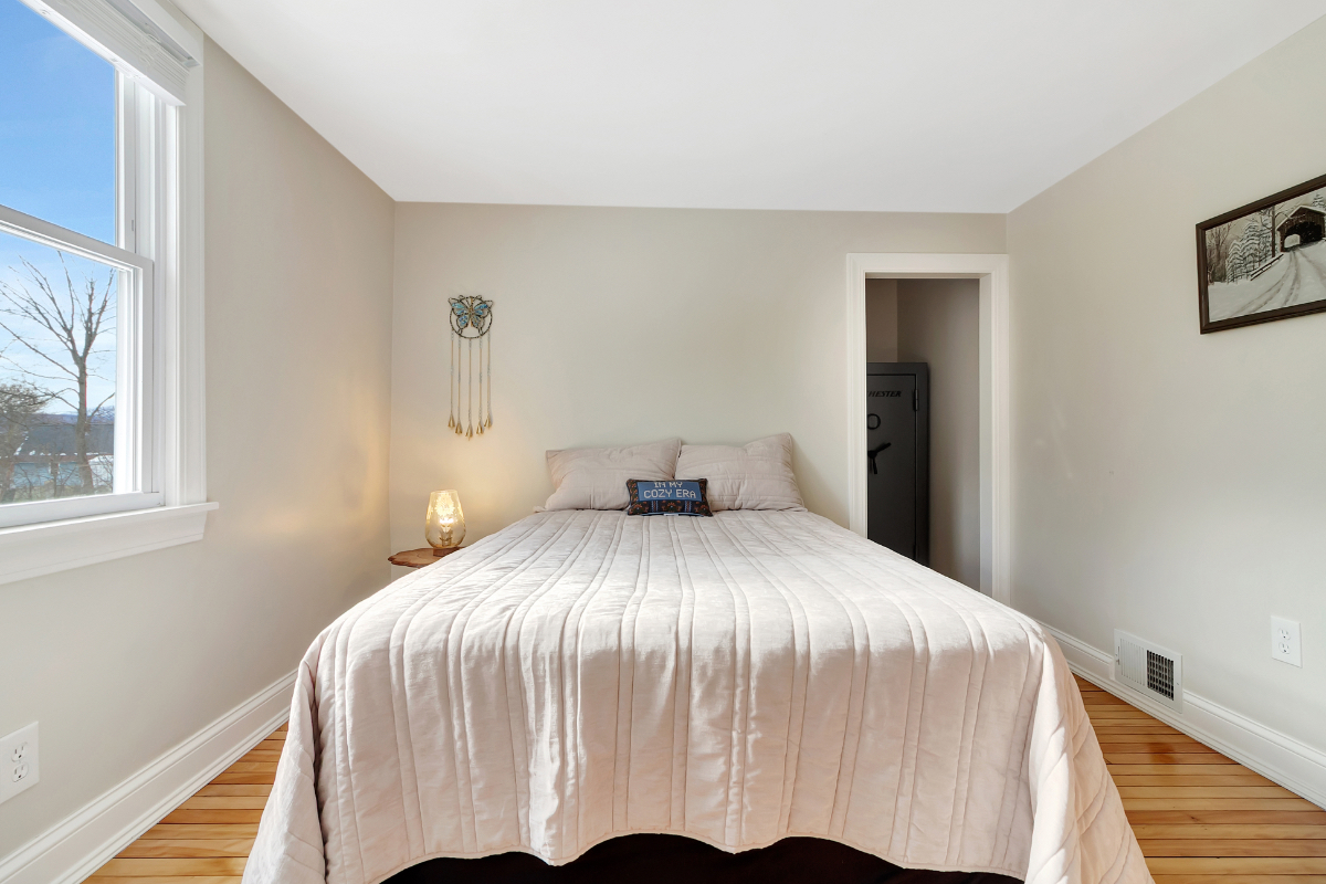 A peaceful hideaway in the heart of the city - Photo 12