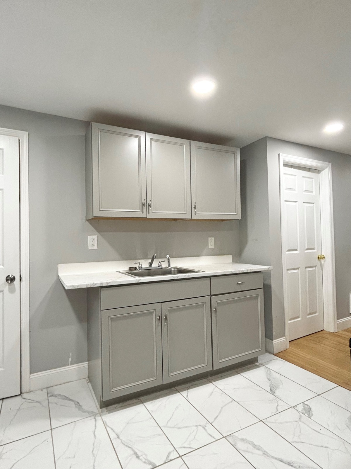 Modern 3-Room Apartment in the Heart of Albany - Photo 11