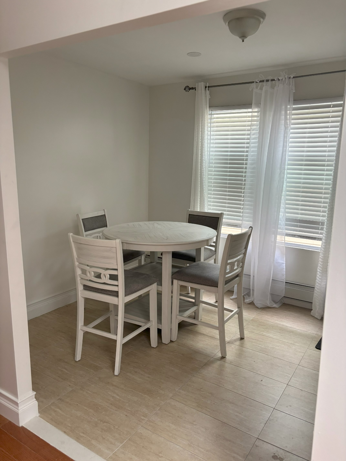 Premium 2 bed/1 bath apartment in Brooklyn with washer/dryer - Photo 6
