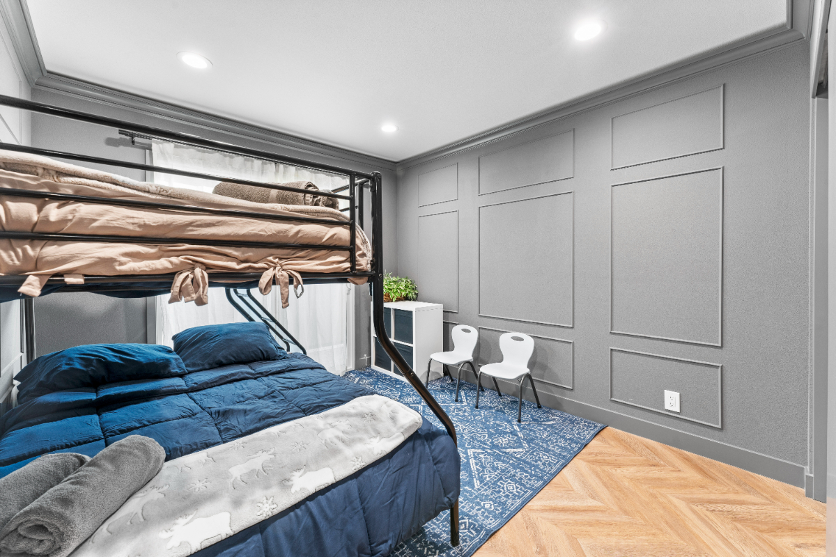 Modern Gorgeous Fully Remodeled 4BR 2BA OC Home - Photo 3