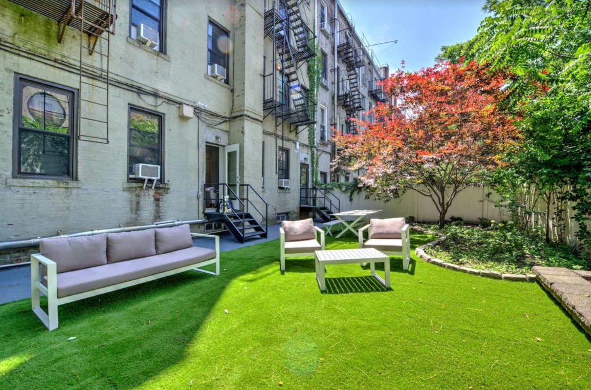 Modern Apartment near hospital in 107 Greenpoint Ave - Photo 10
