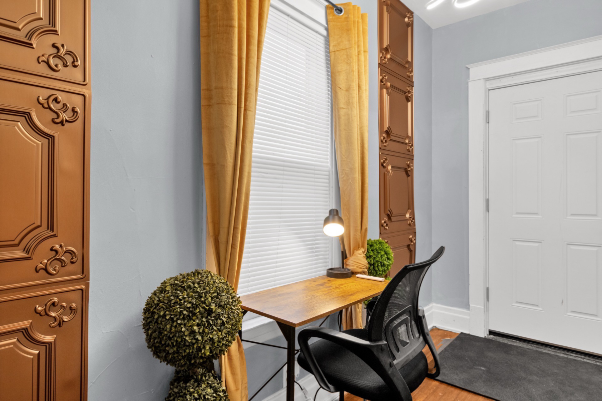 Single Family Duplex Private House - Photo 3