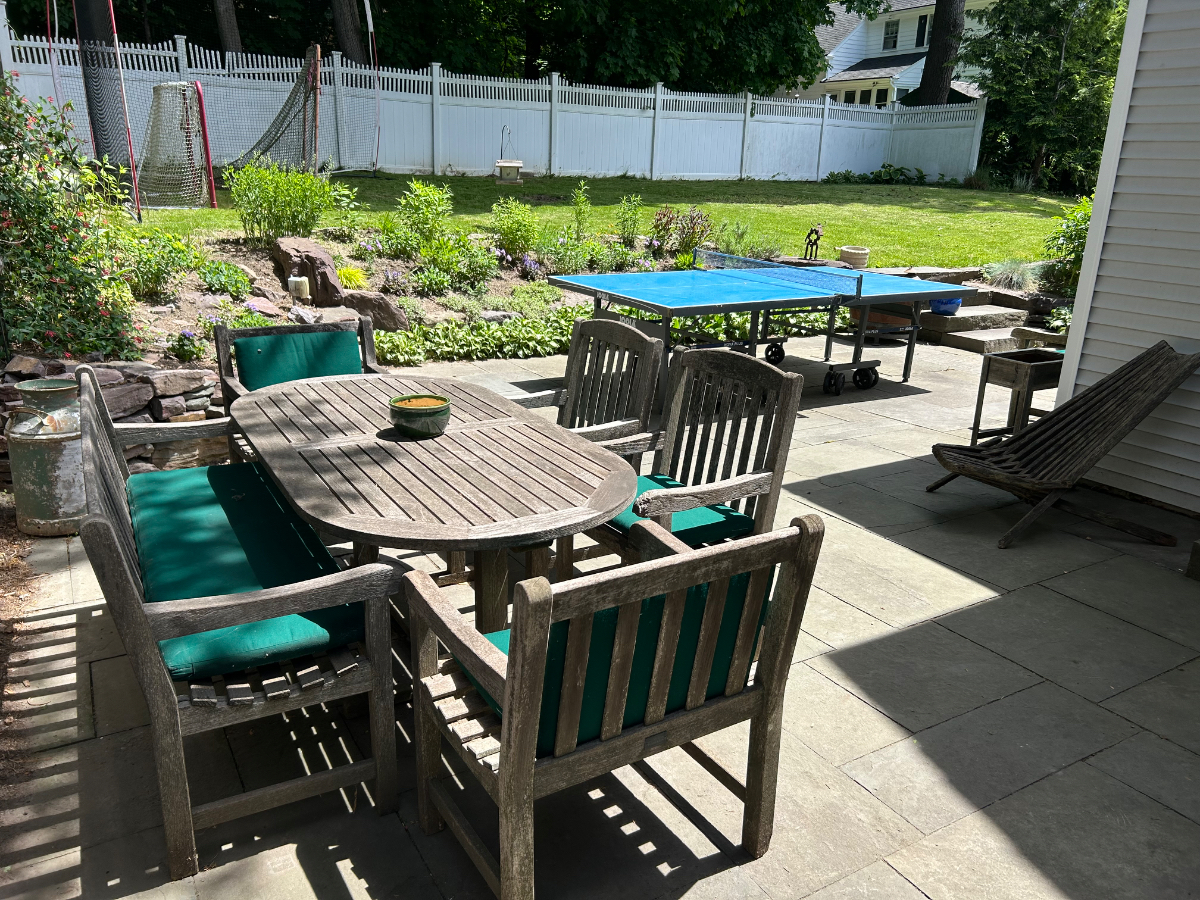 3 BDR House in Family Neighborhood near UVM, Downtown, and Lake Champlain - Photo 12