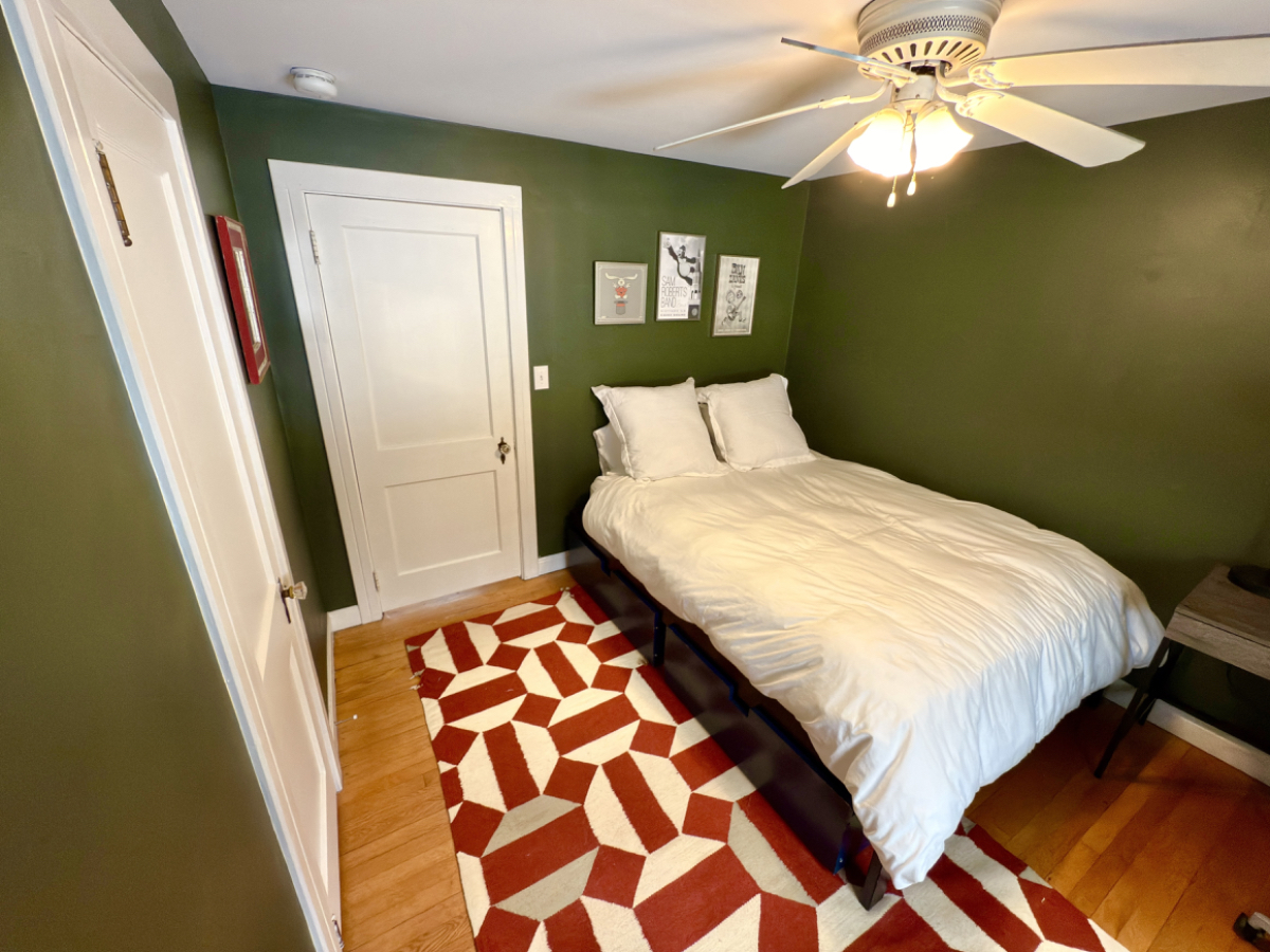 3 BDR House in Family Neighborhood near UVM, Downtown, and Lake Champlain - Photo 9