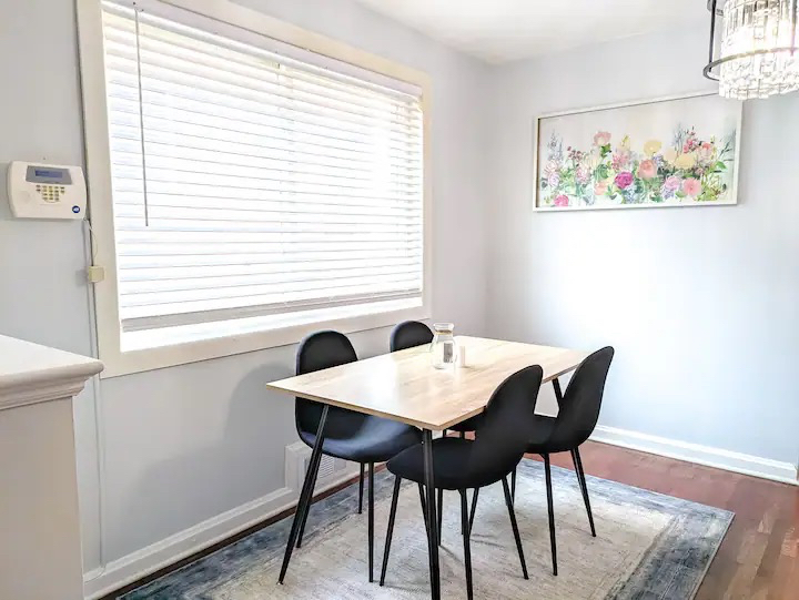 Spacious 3BR Retreat in DC Walk to Metro & Free Parking - Photo 5