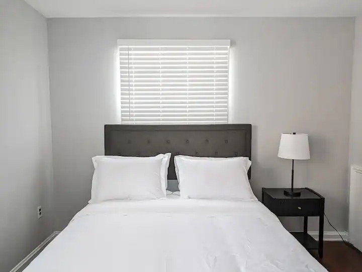 Spacious 3BR Retreat in DC Walk to Metro & Free Parking - Photo 8