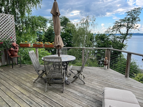 Amazing Waterfront Duplex w/ Stunning Views of the Hudson River plus Hot Tub - Photo 7