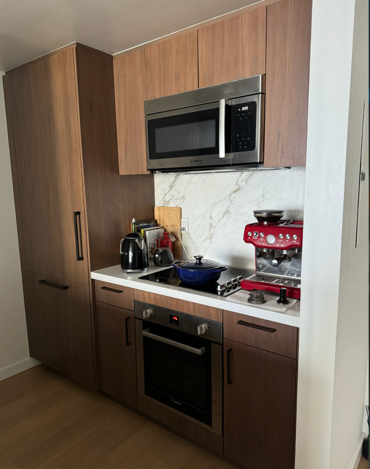 Modern 1BD/1BA High-Rise Condo in San Francisco - Photo 6
