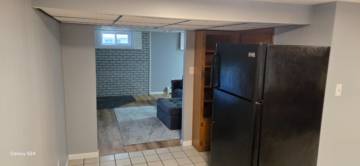 222 hill ave - Photo 4