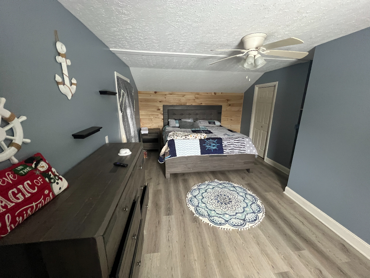Salty Dog Lodge - Photo 7