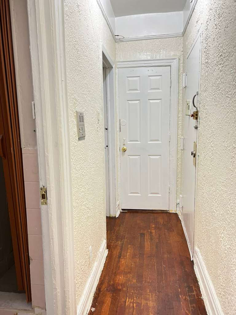 Cozy Private Room Steps From The Beach, Near South Brooklyn Hospital & Stores - Photo 6