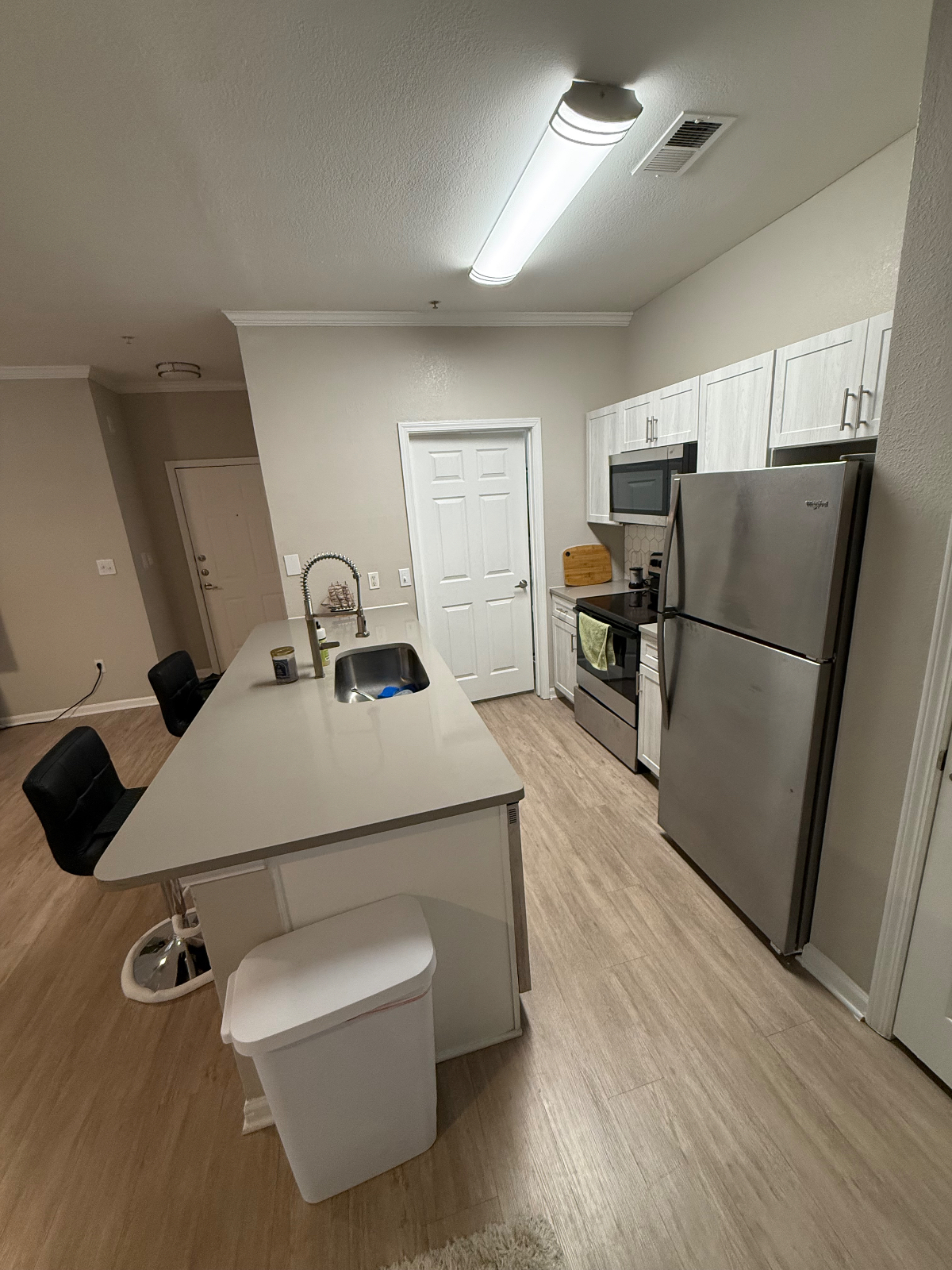 Beautiful Condo off Glenwood Ave - Photo 5