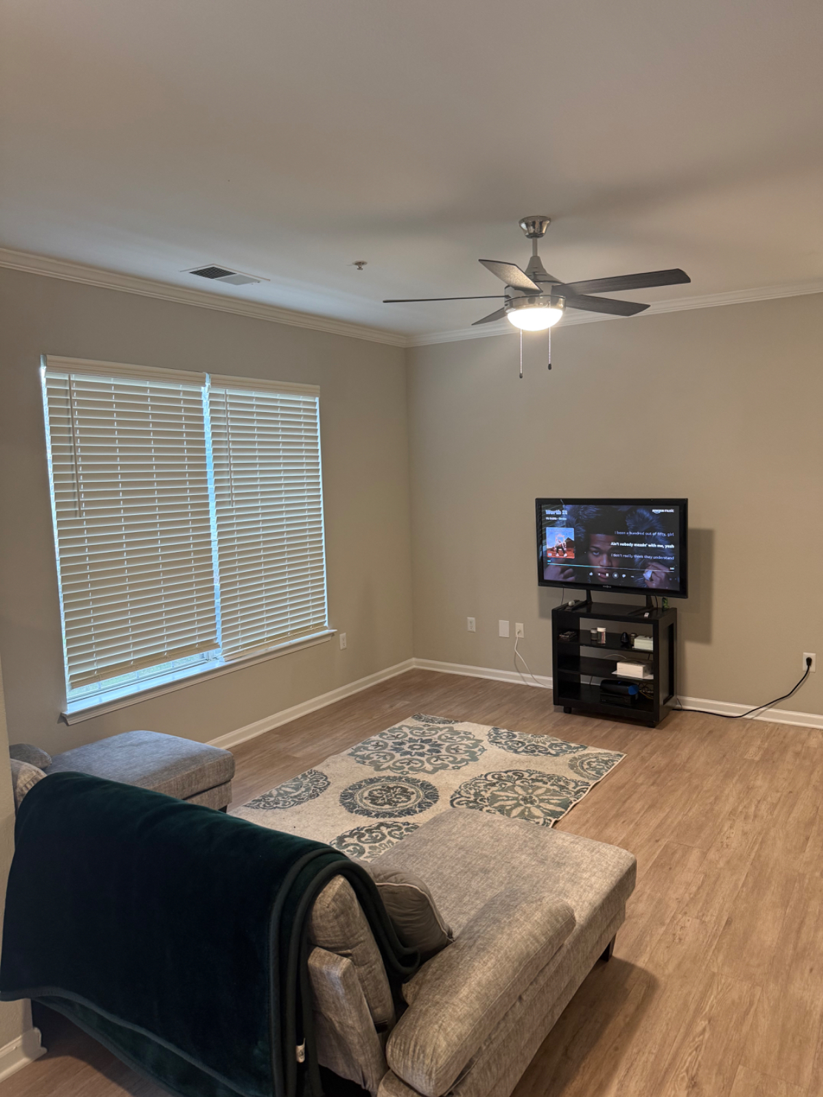 Beautiful Condo off Glenwood Ave - Photo 3