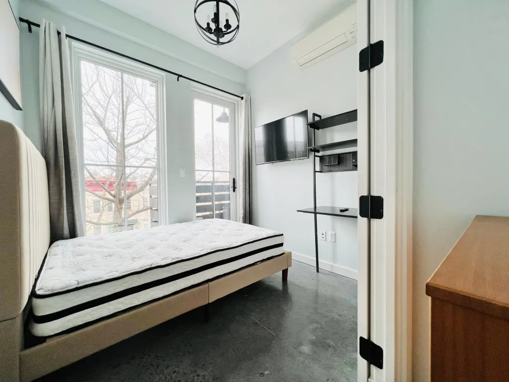 Luxury Building Private Bathroom & Terrace 315 - Photo 1