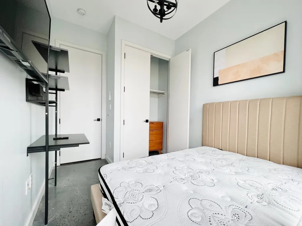 Luxury Building Private Bathroom & Terrace 315 - Photo 3