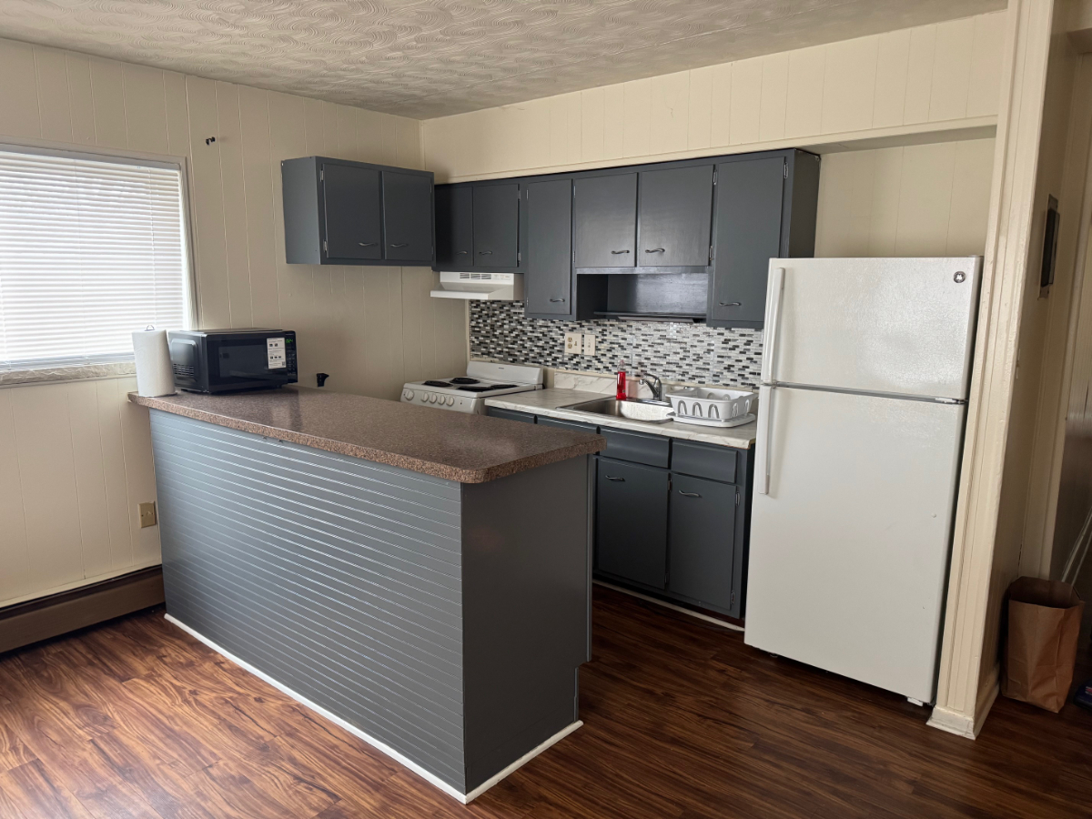 Laurel Apartment - 2 - Photo 5