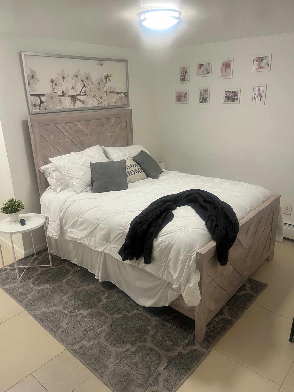 Clean & Cozy Duplex - Photo 2
