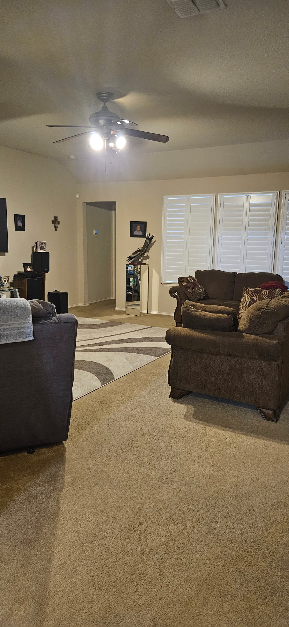 Fully Furnished Private Room Near Hospitals And Tollway Access - Photo 4